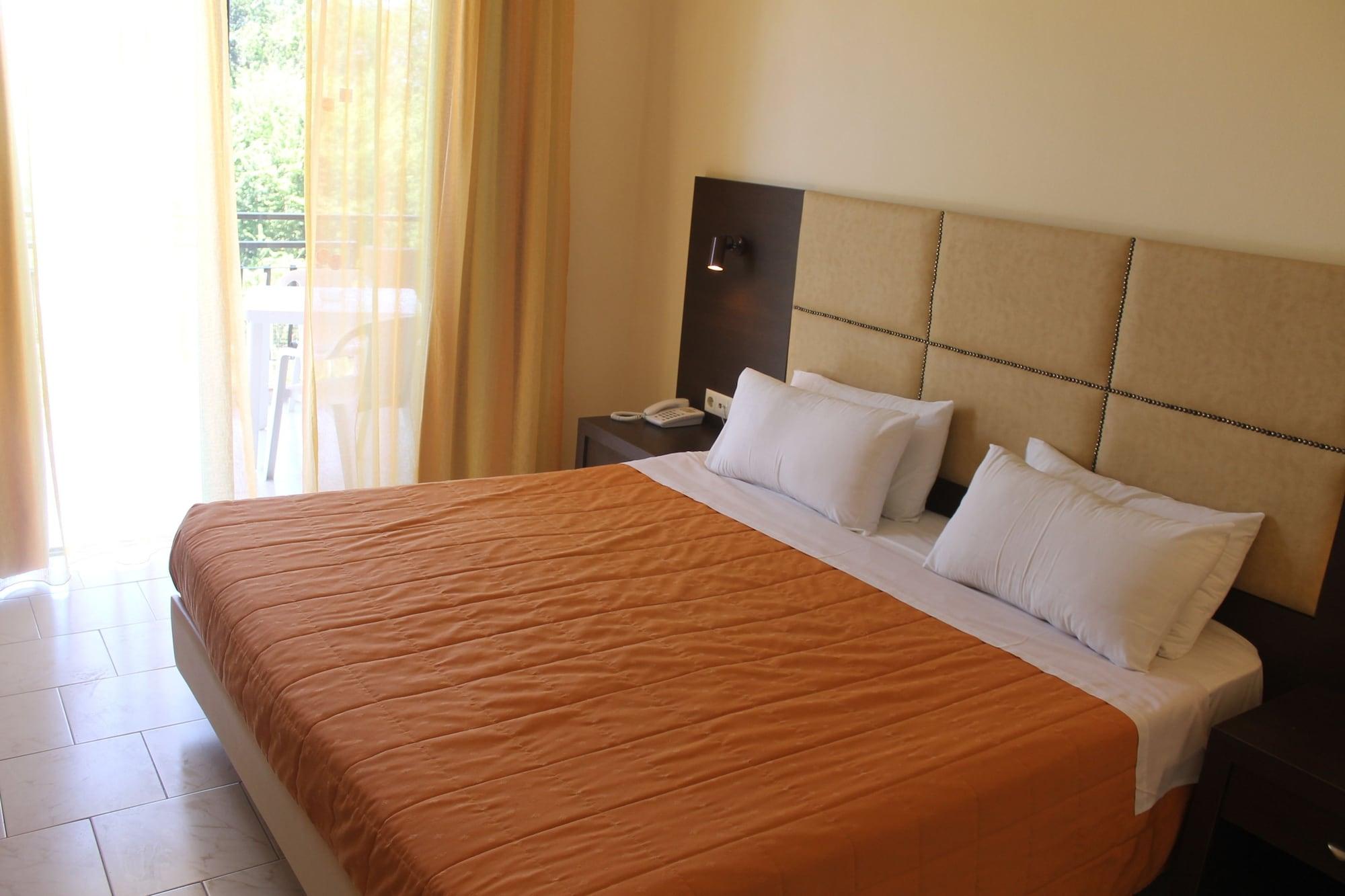 Pegasus Hotel 罗达 外观 照片